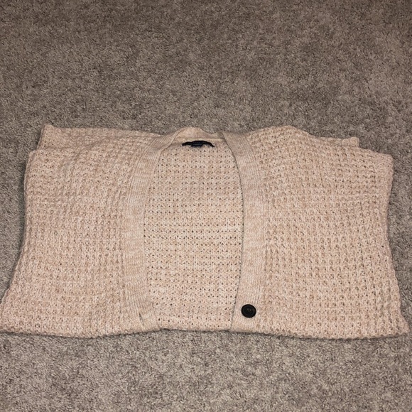 American Eagle Cardigan - Picture 3 of 7